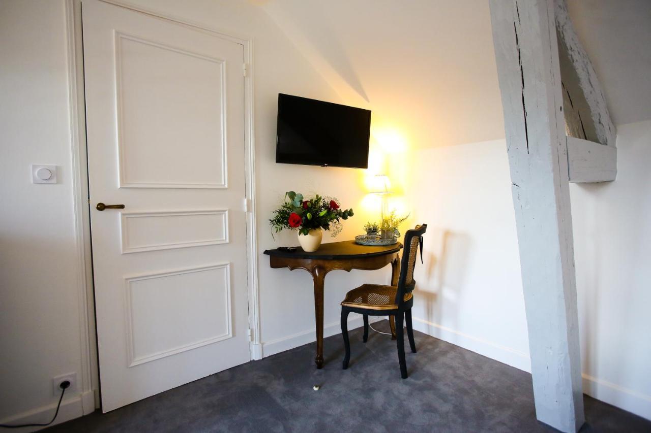 L'Atelier Lägenhet Saint-Denis-sur-Loire Exteriör bild